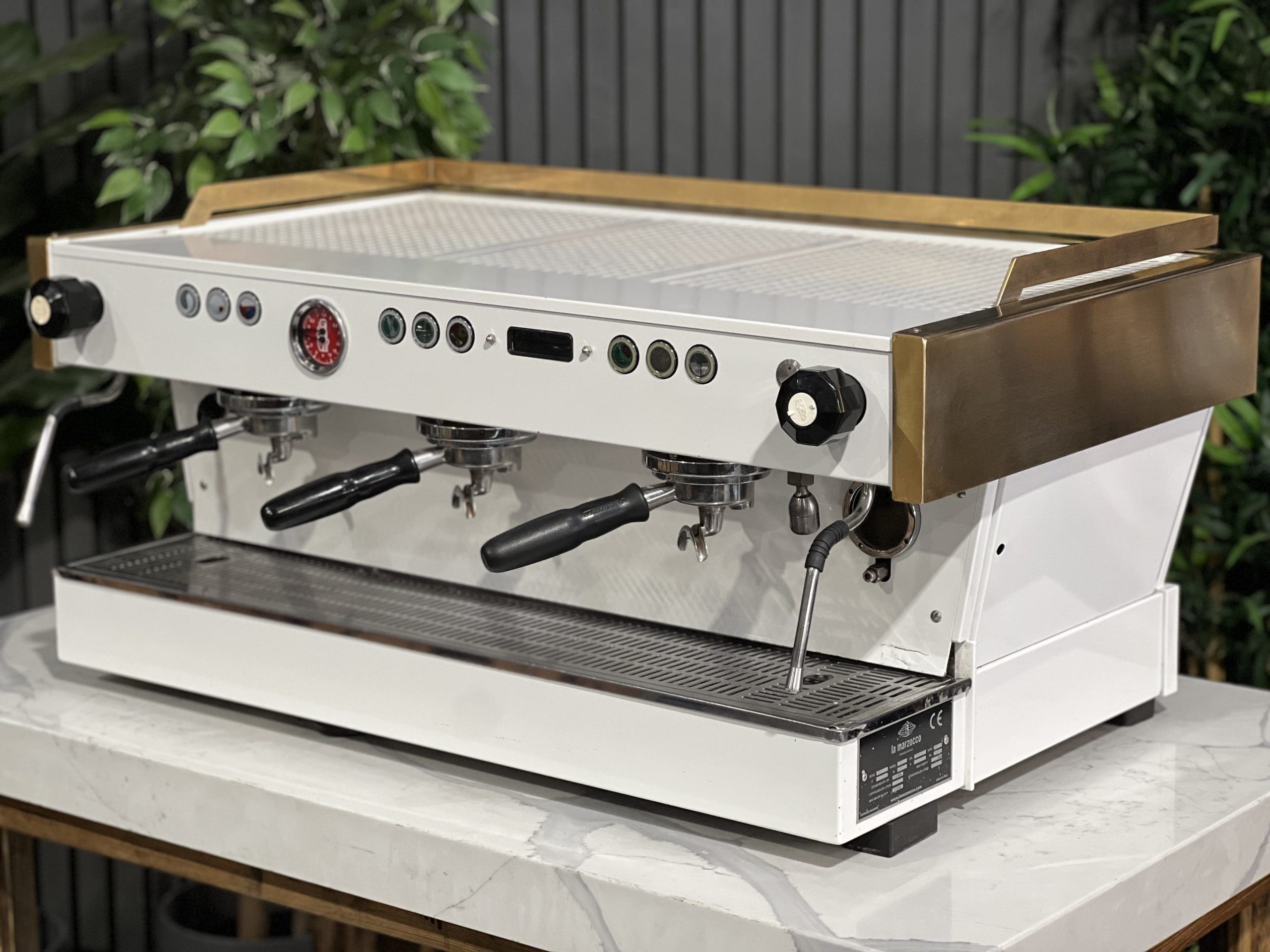 La Marzocco Linea PB 3 Group White & Gold