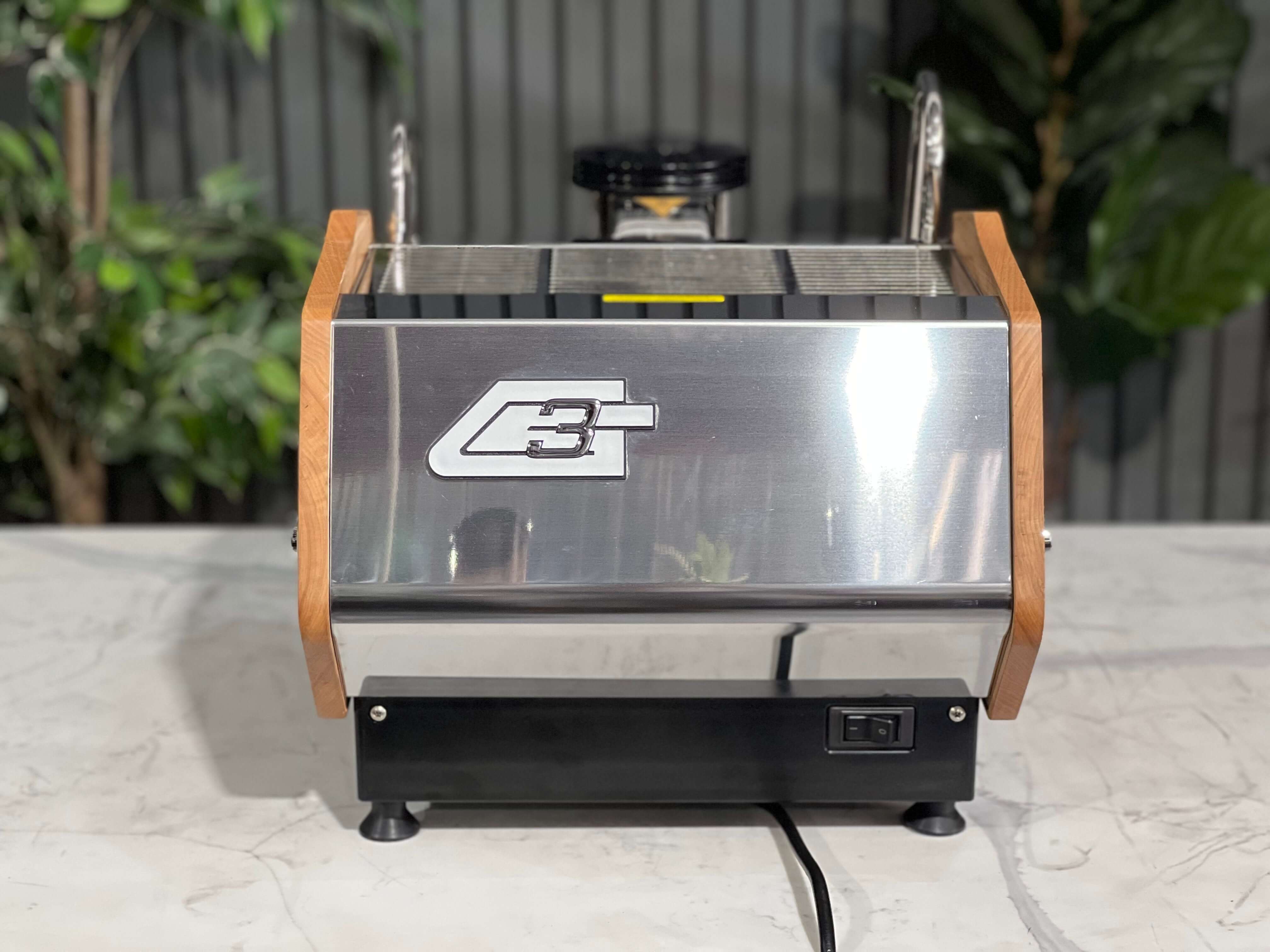 La Marzocco Gs3 Av 1 Group Espresso Coffee Machine - Stainless With Timber Sides & Handles