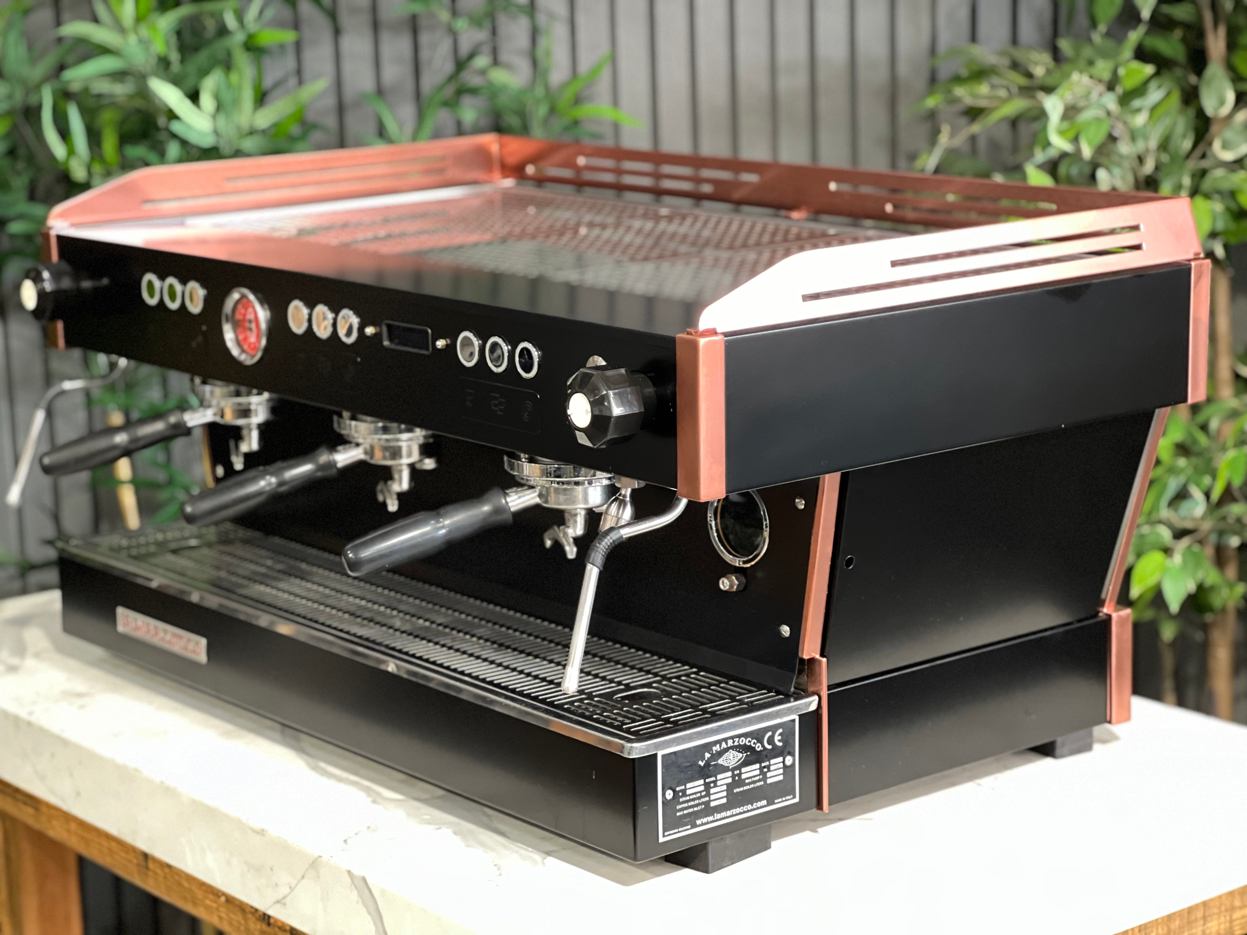 La Marzocco Linea PB 3 Group Black & Copper - Used