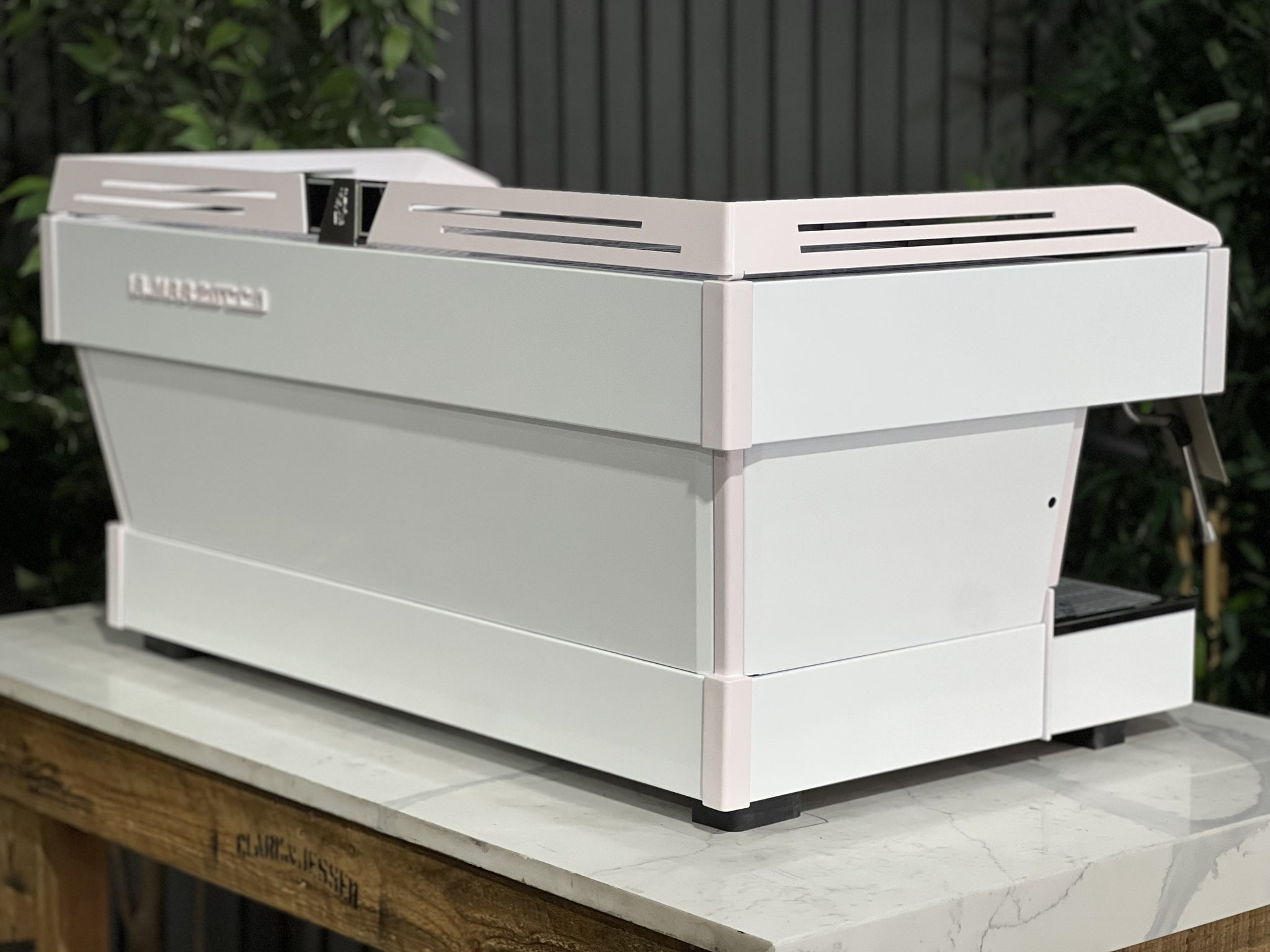 La Marzocco Linea PB 3 Group White & Pink - New