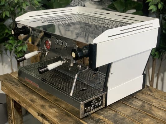 La Marzocco Linea PB 2 Group White w. Pesado Group Handles