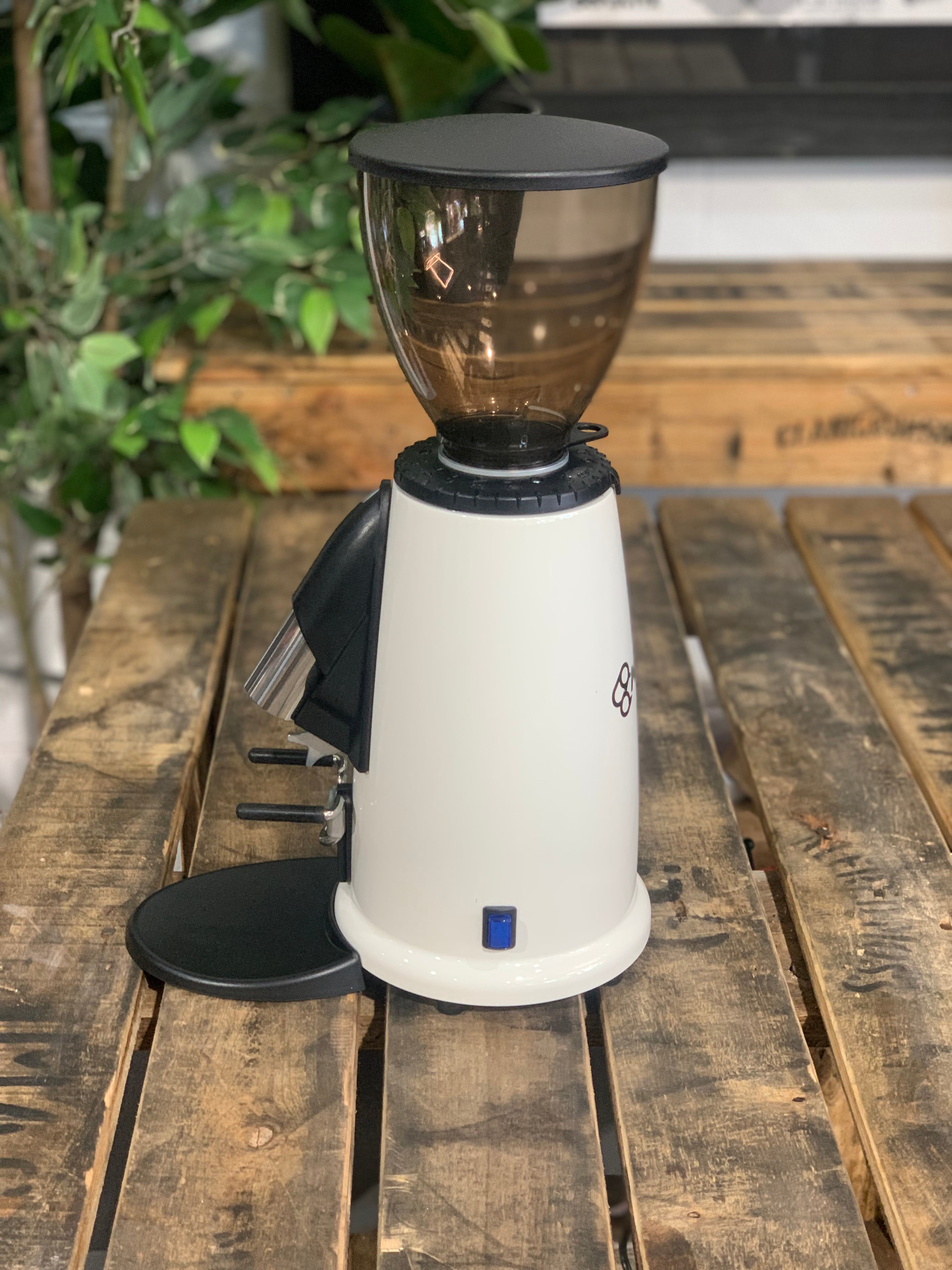 Macap M2M Manual Grind On Demand Coffee Grinder White - New