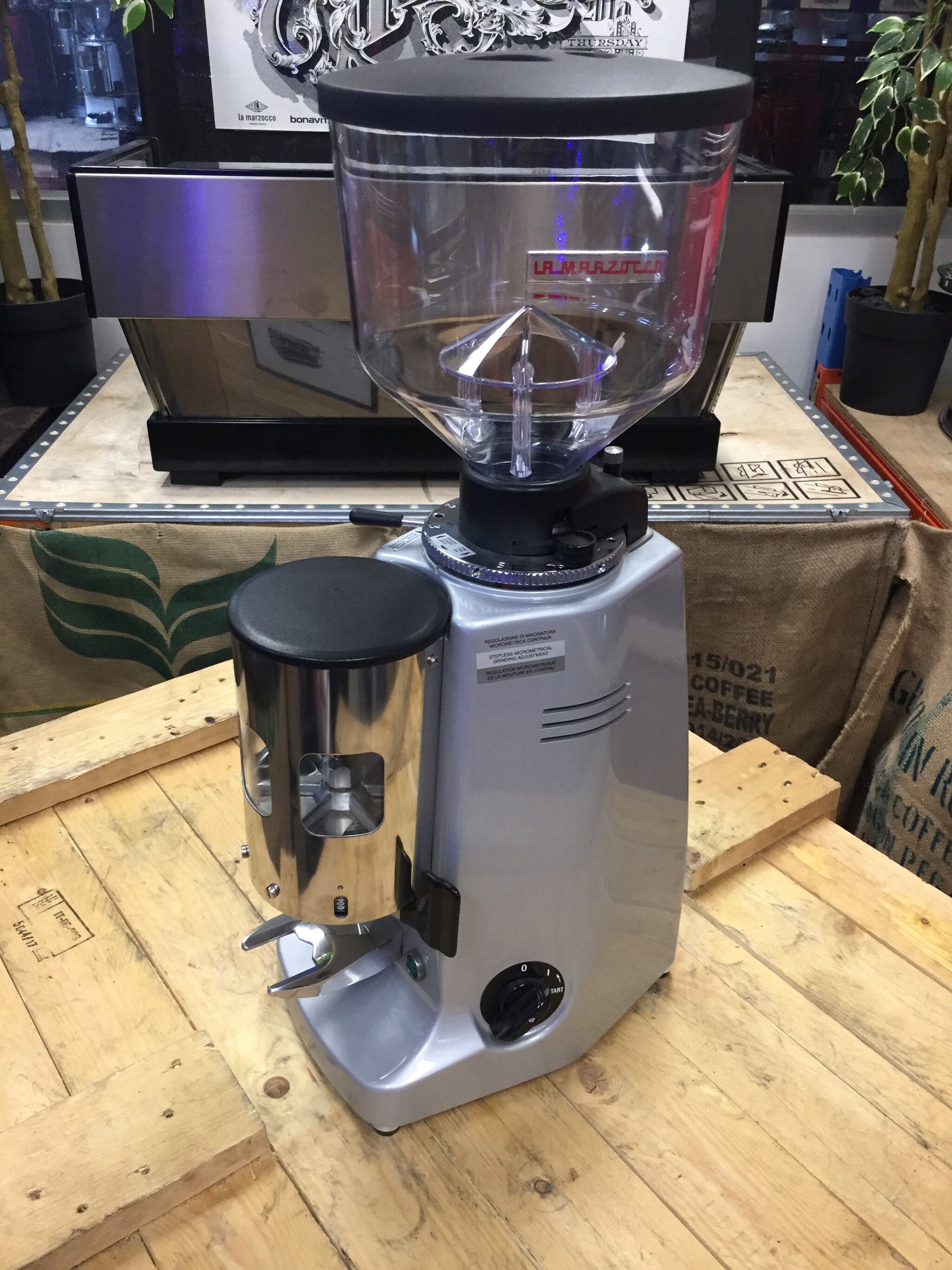 Mazzer Major Electronic Silver Coffee Grinder