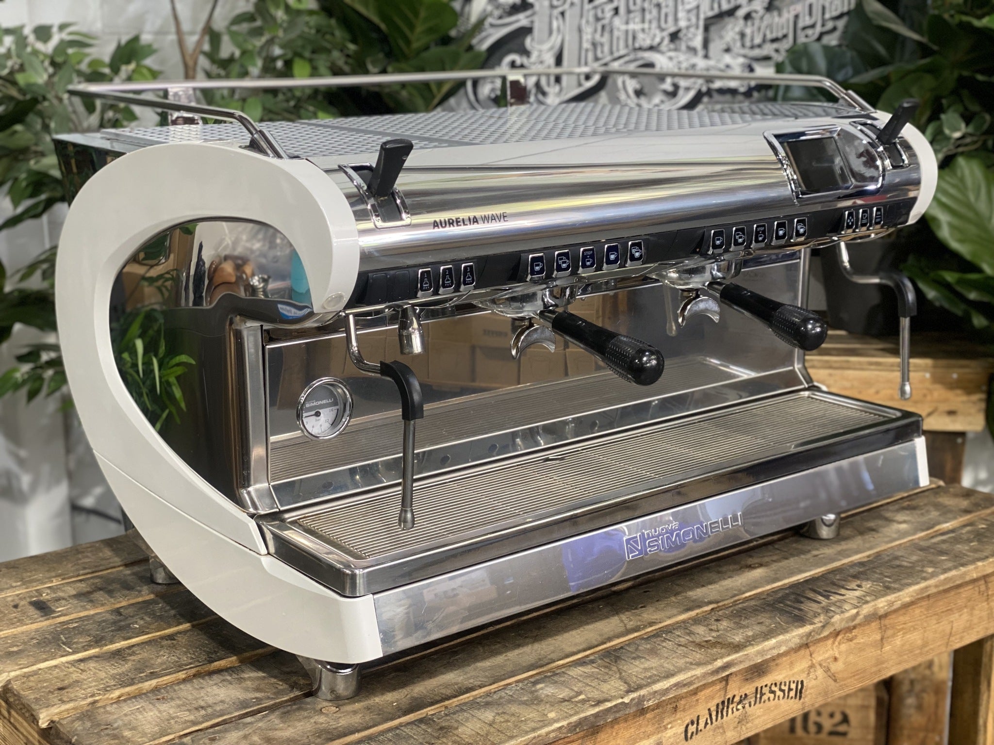 Nuova Simonelli Aurelia Wave 2 Group White & Stainless