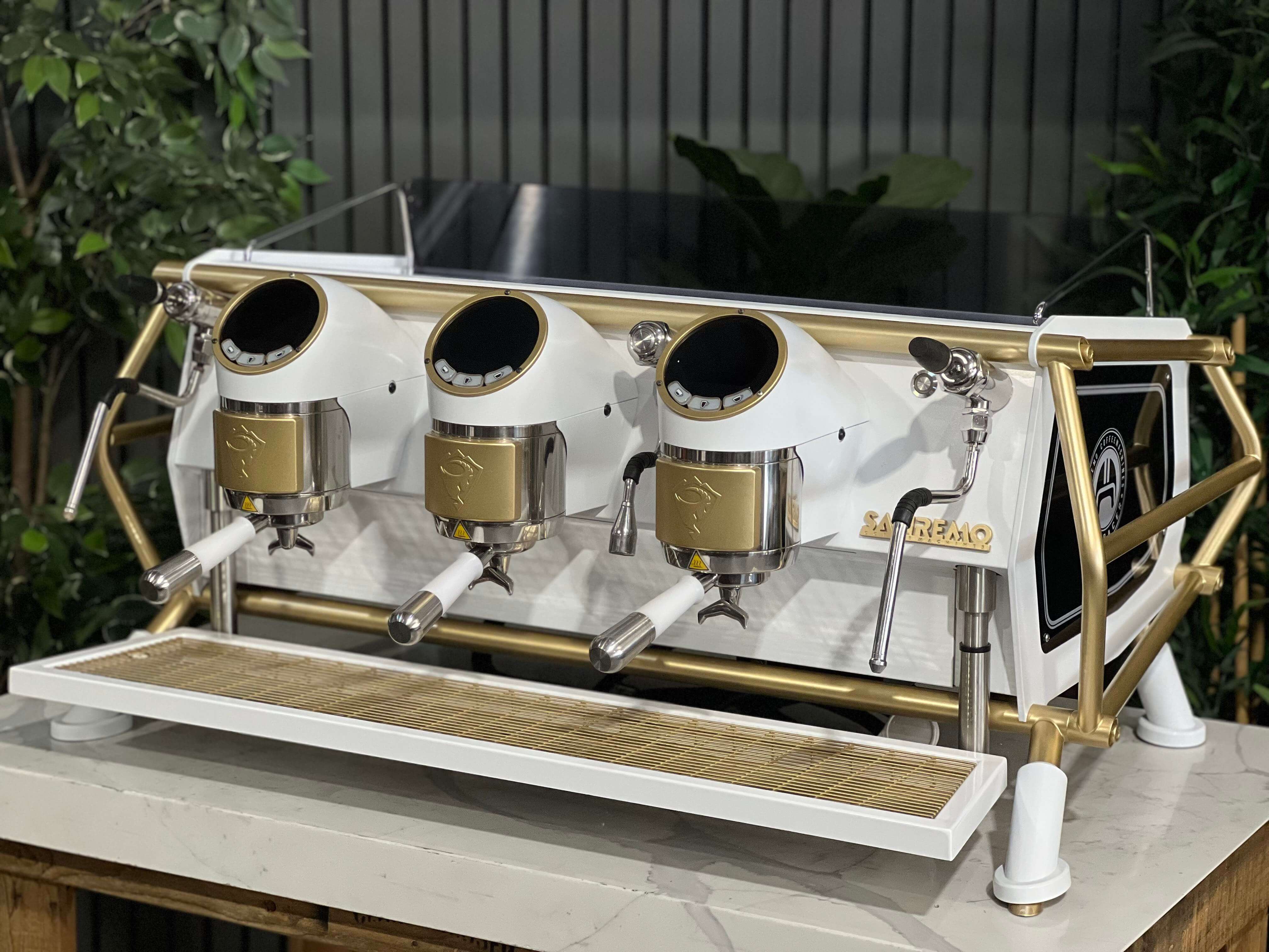 San Remo Cafe Racer 3 Group White & Gold Coffee Machine