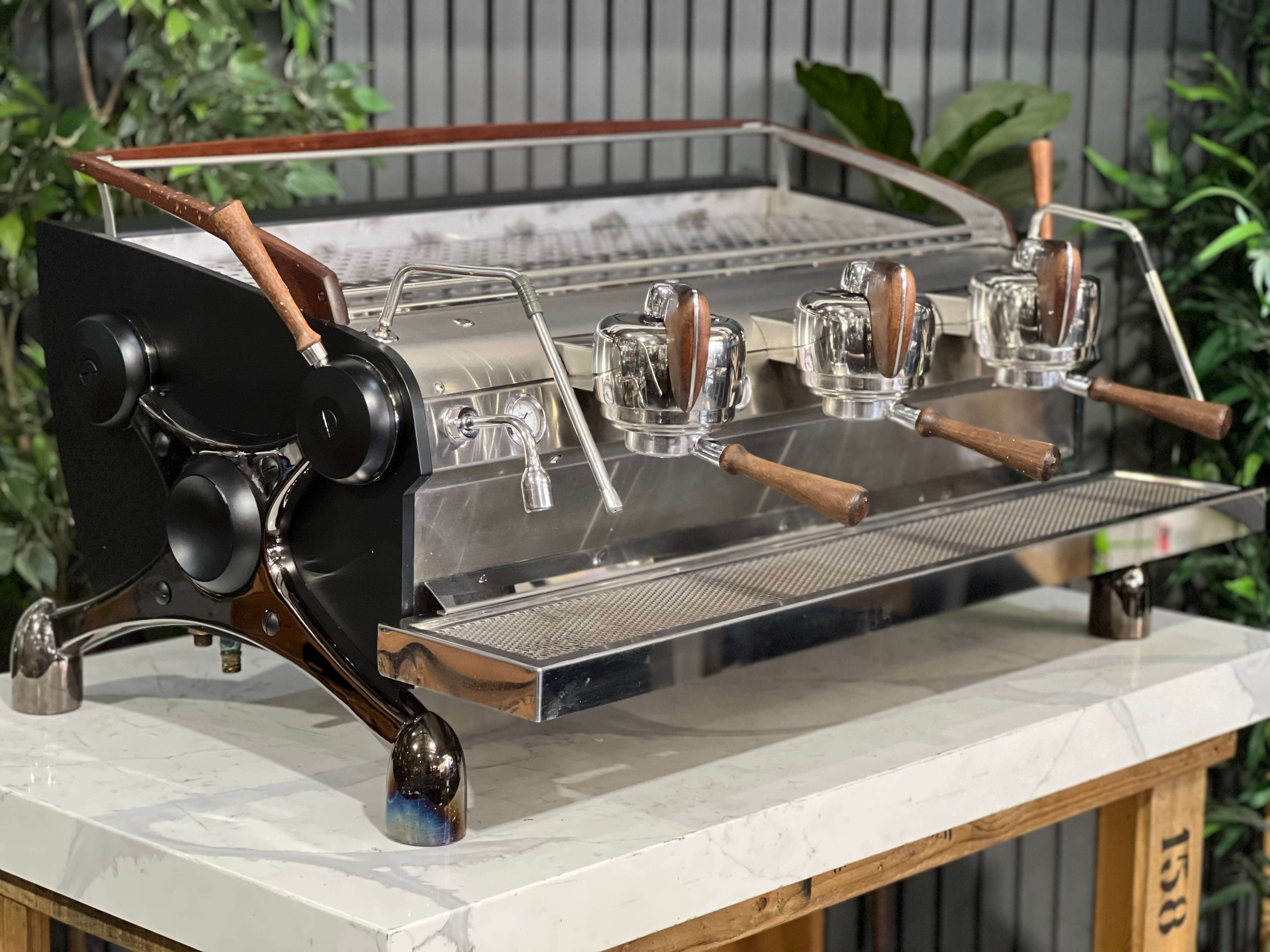 Slayer Espresso 3 Group Coffee Machine Black / Stainless & Dark Timber