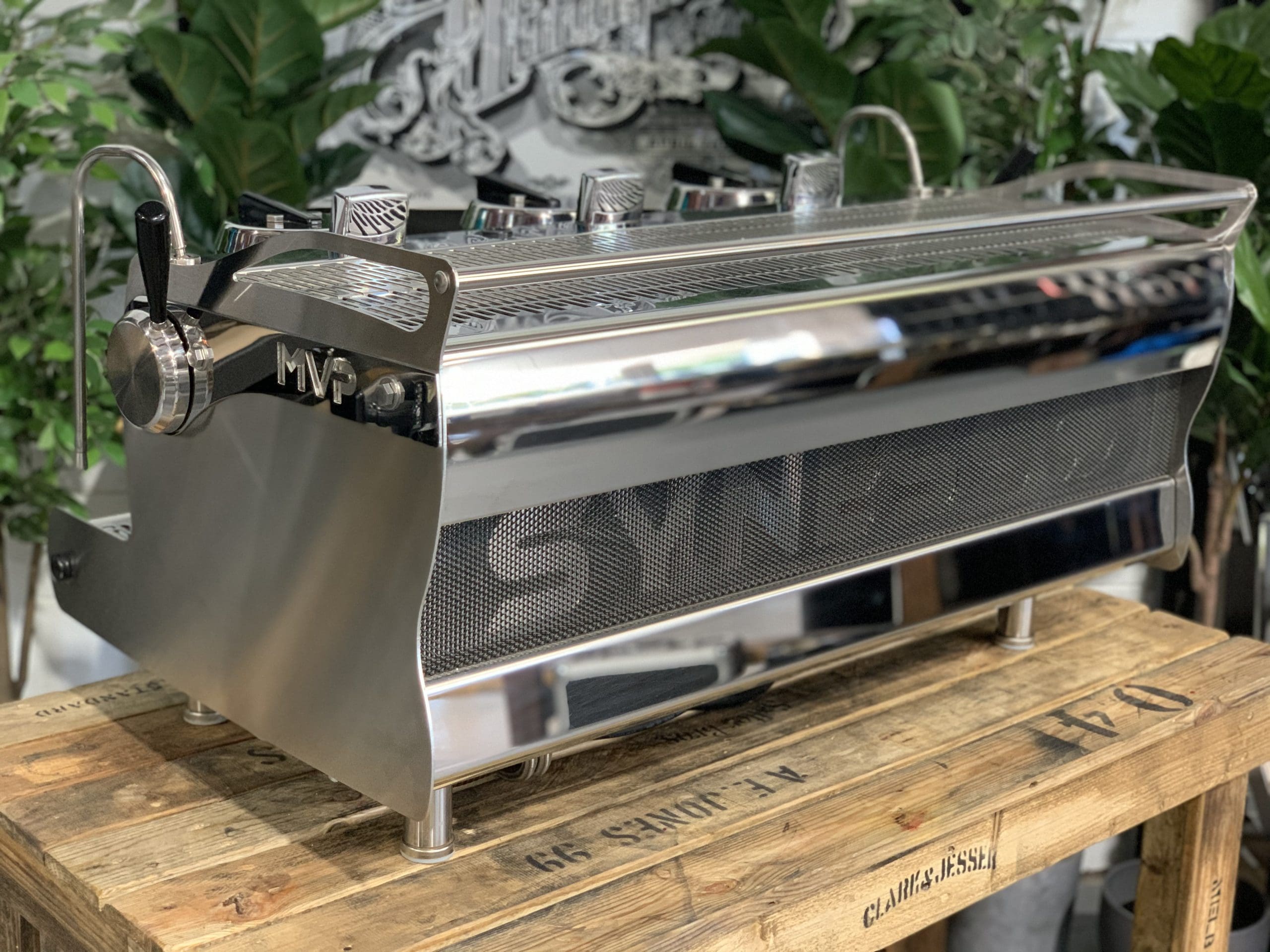 Synesso MVP 3 Group Stainless