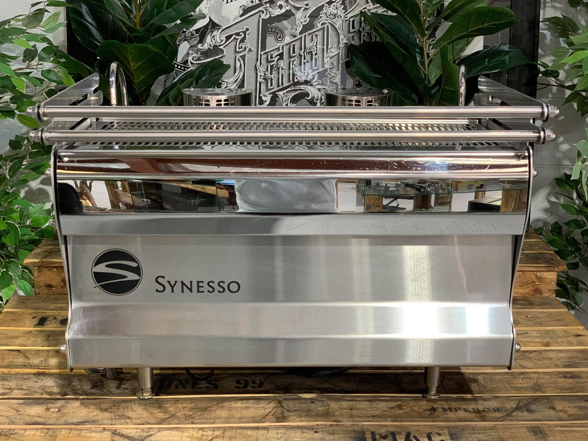 Synesso Sabre 2 Group Stainless Steel with Timber