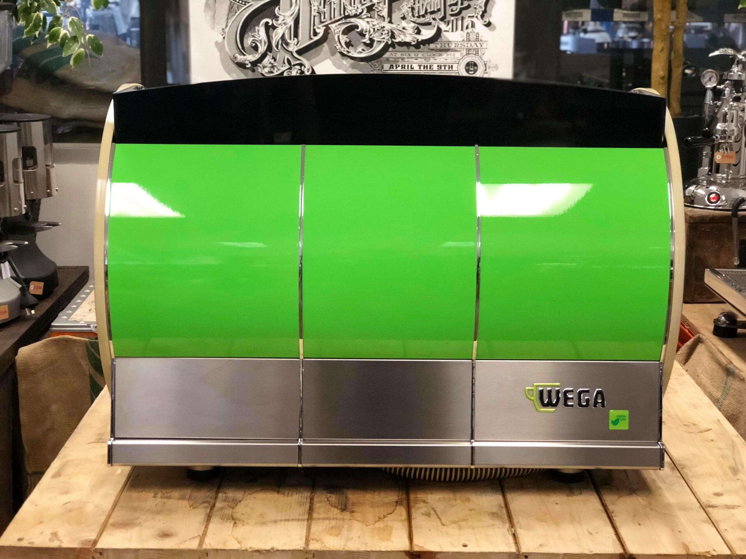 Wega Concept 2 Group Lime Green