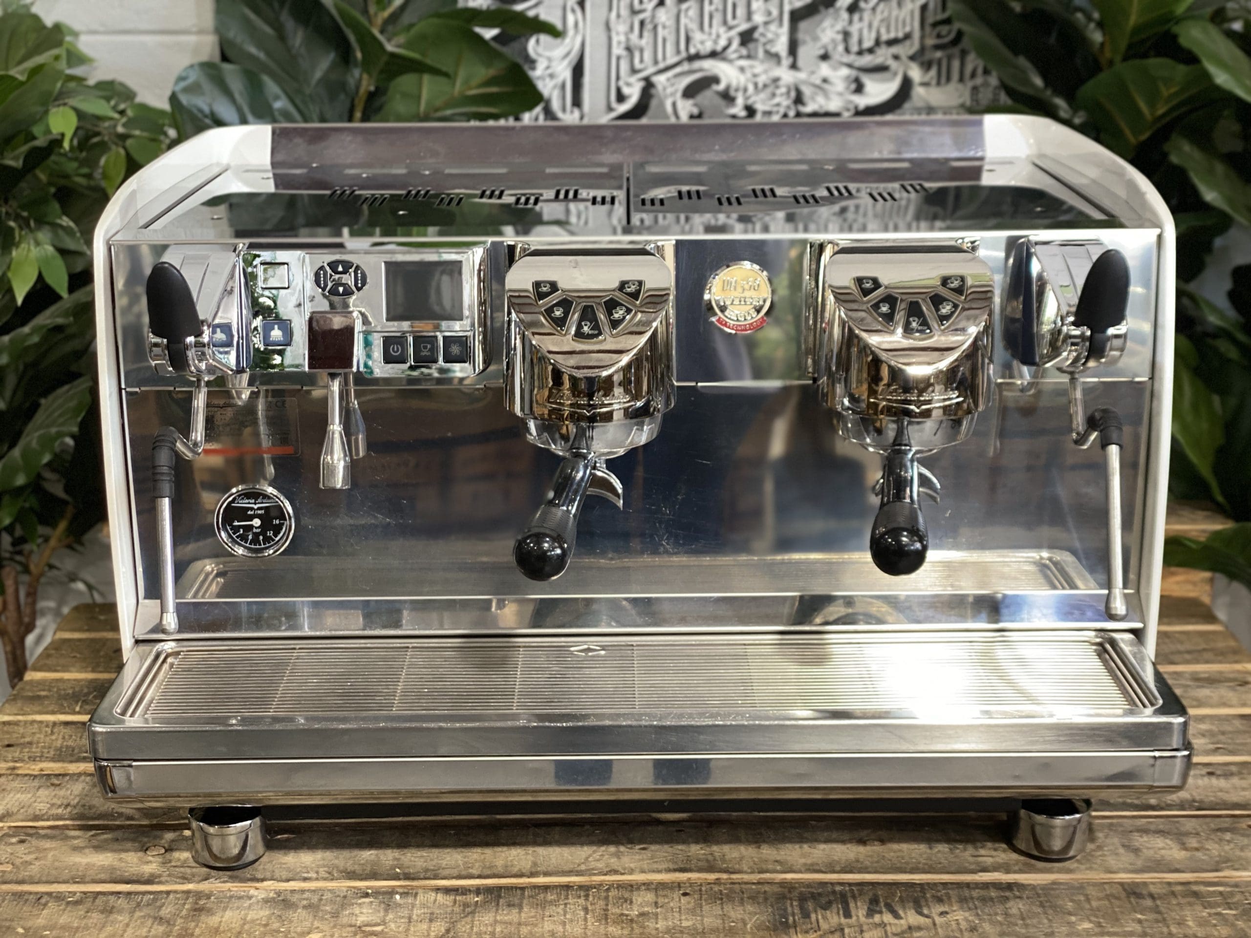 Victoria Arduino White Eagle 2 Group White & Stainless Espresso Coffee Machine