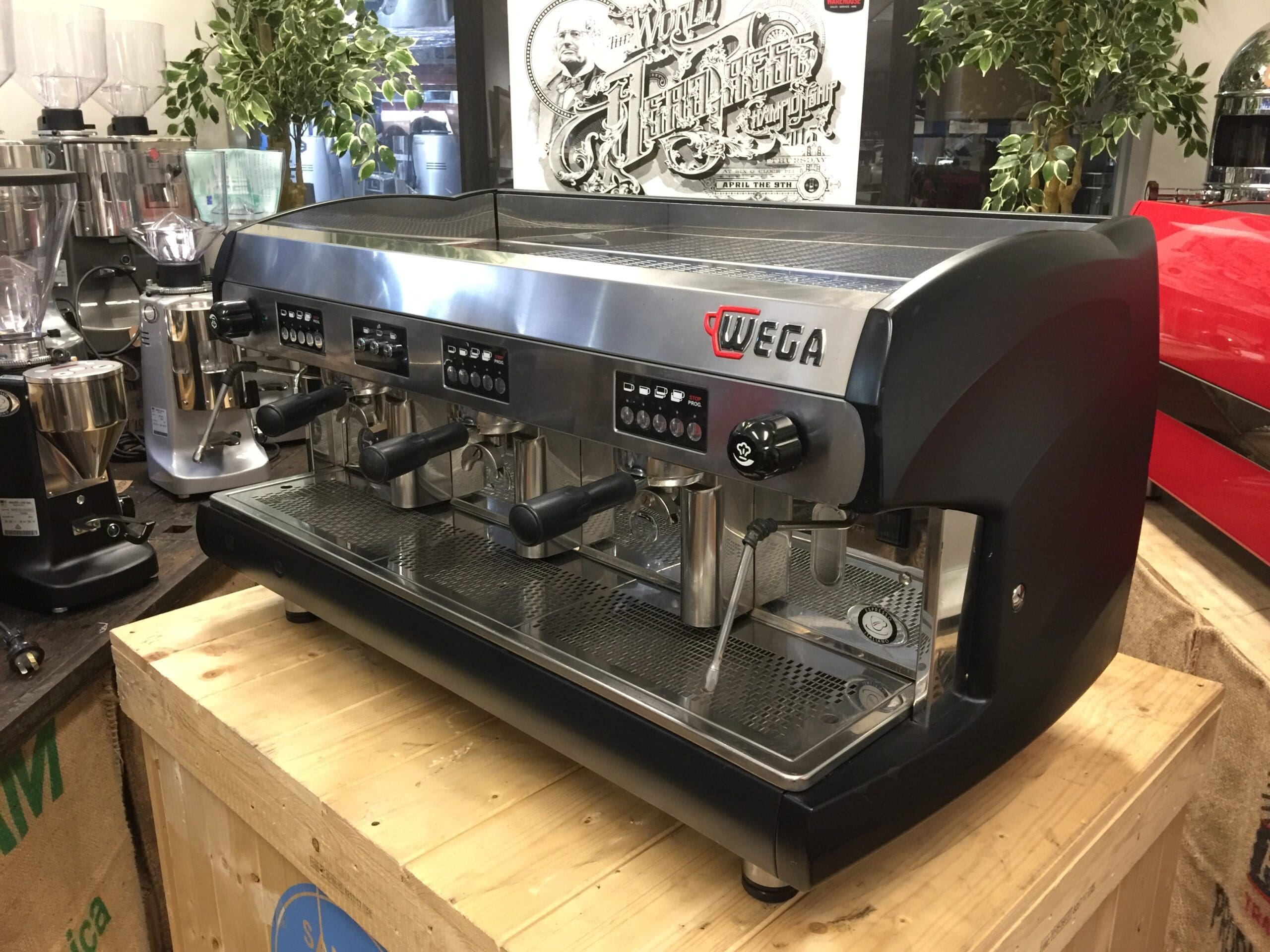 Wega  Polaris 3 Group High Cup Matte Black