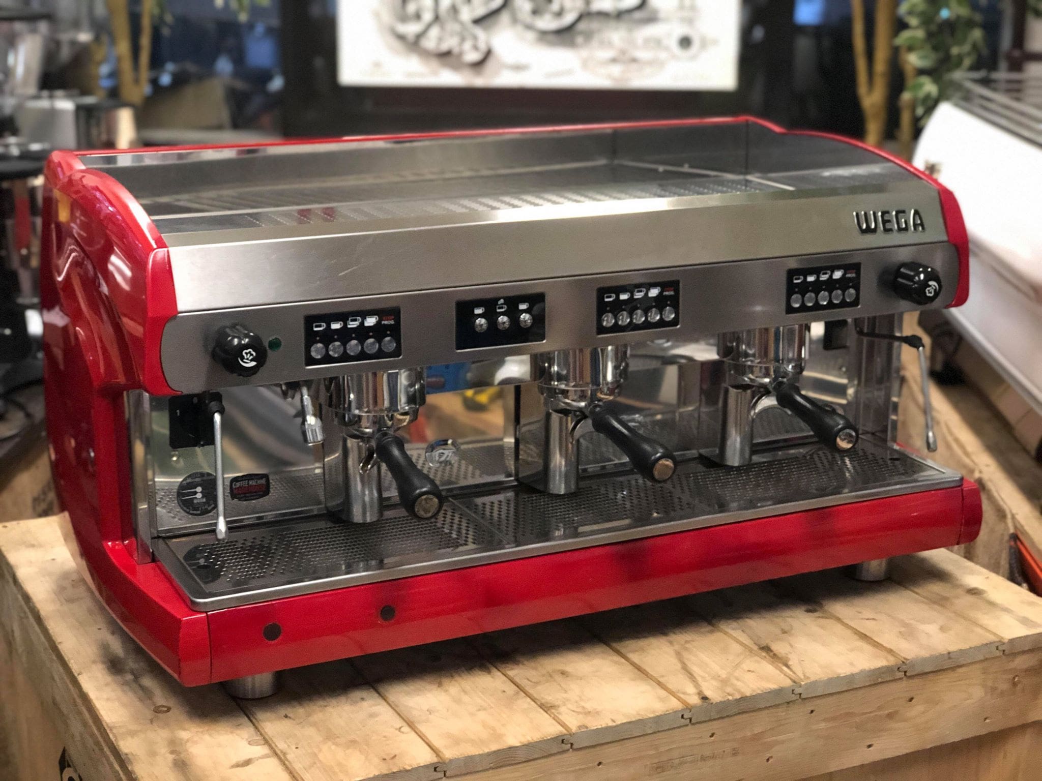 Wega  Polaris 3 Group Low Cup Red