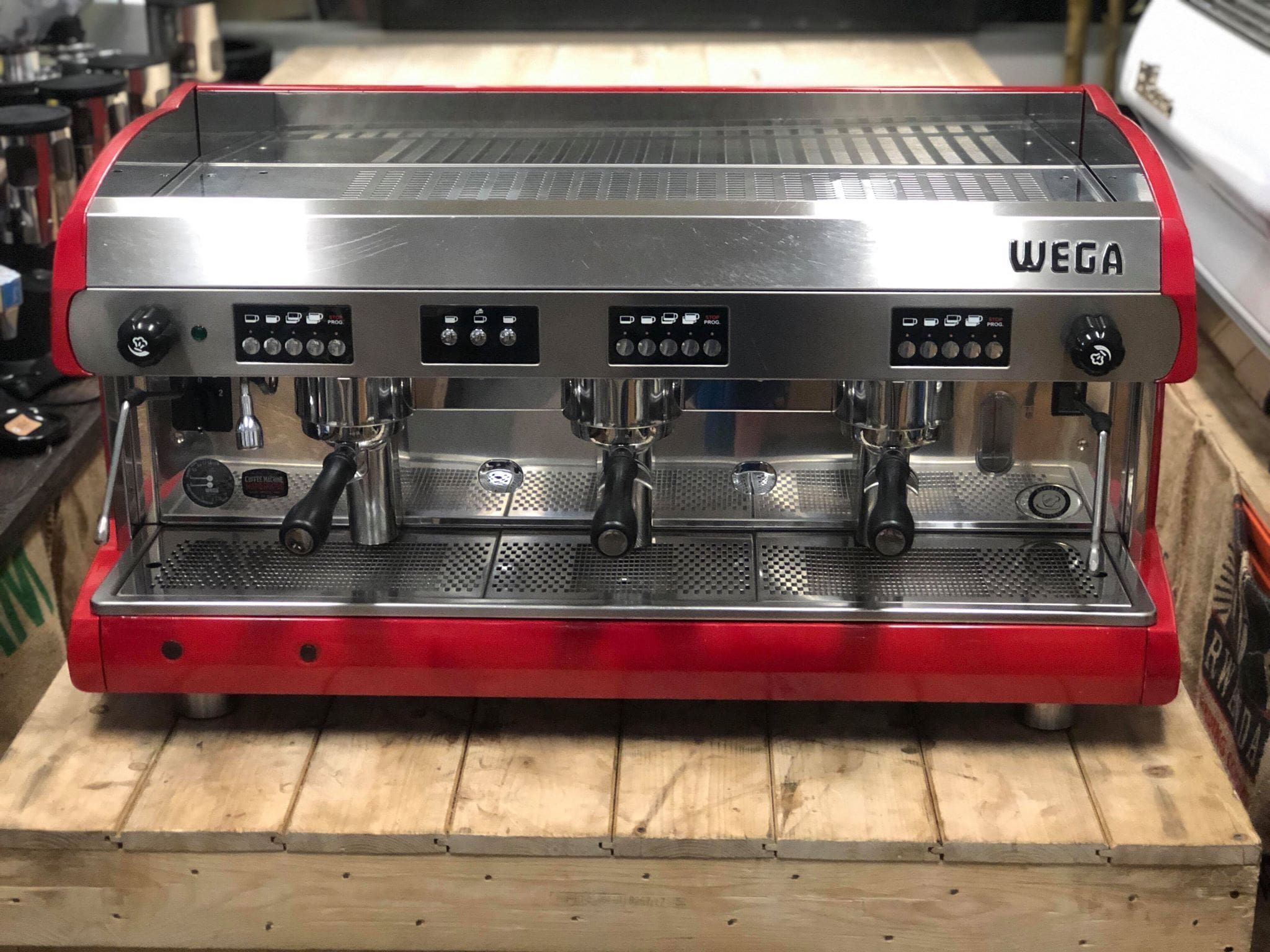 Wega  Polaris 3 Group Low Cup Red