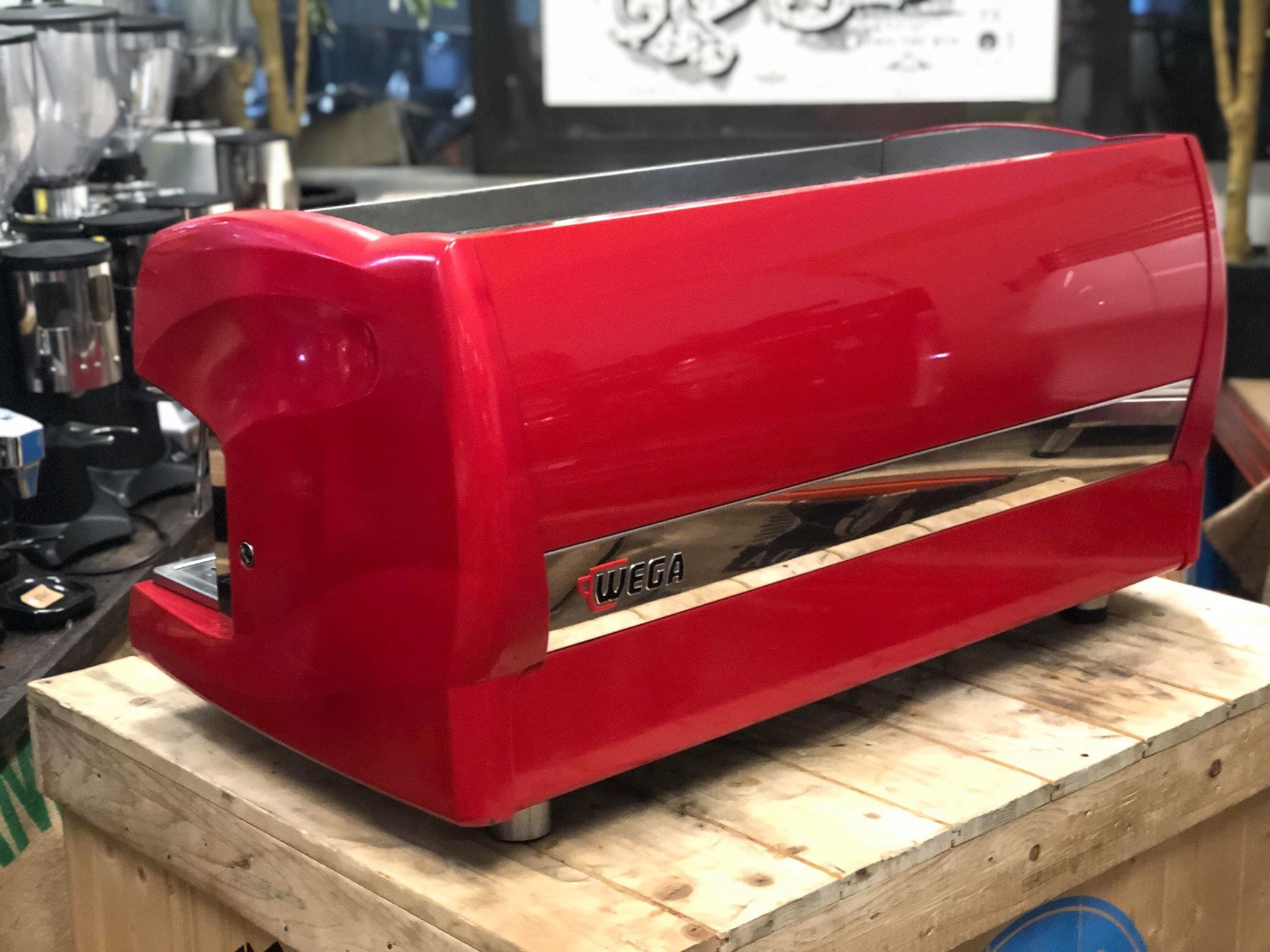 Wega  Polaris 3 Group Low Cup Red