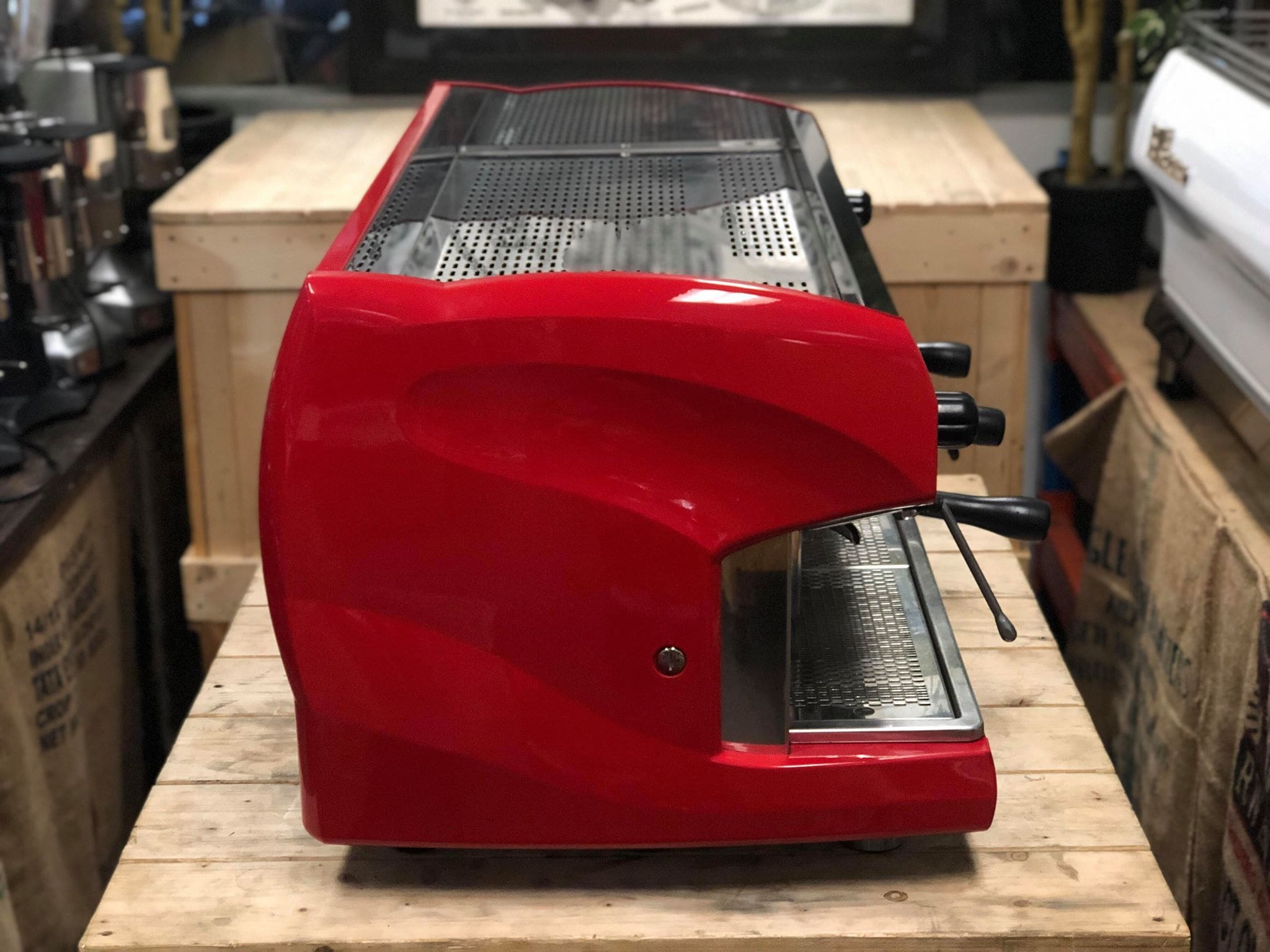 Wega  Polaris 3 Group Low Cup Red