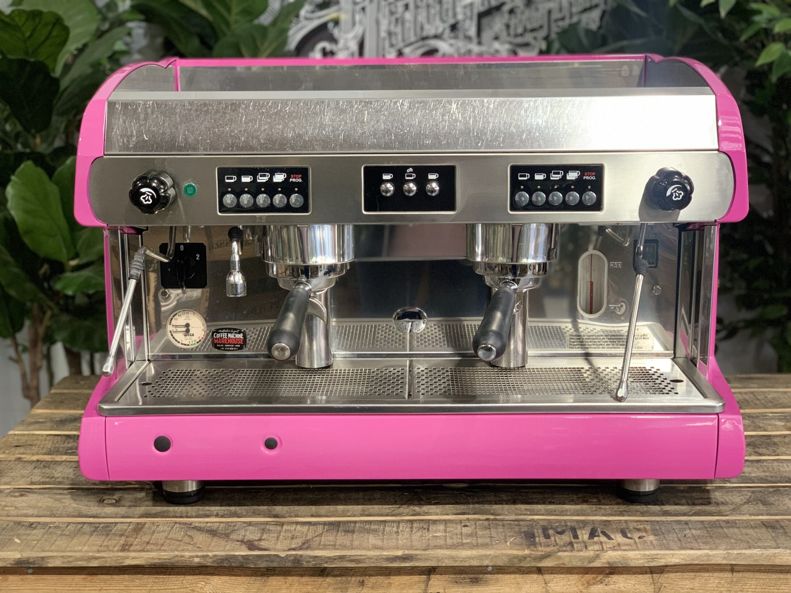 Wega Polaris 2 Group Low Cup Hot Pink