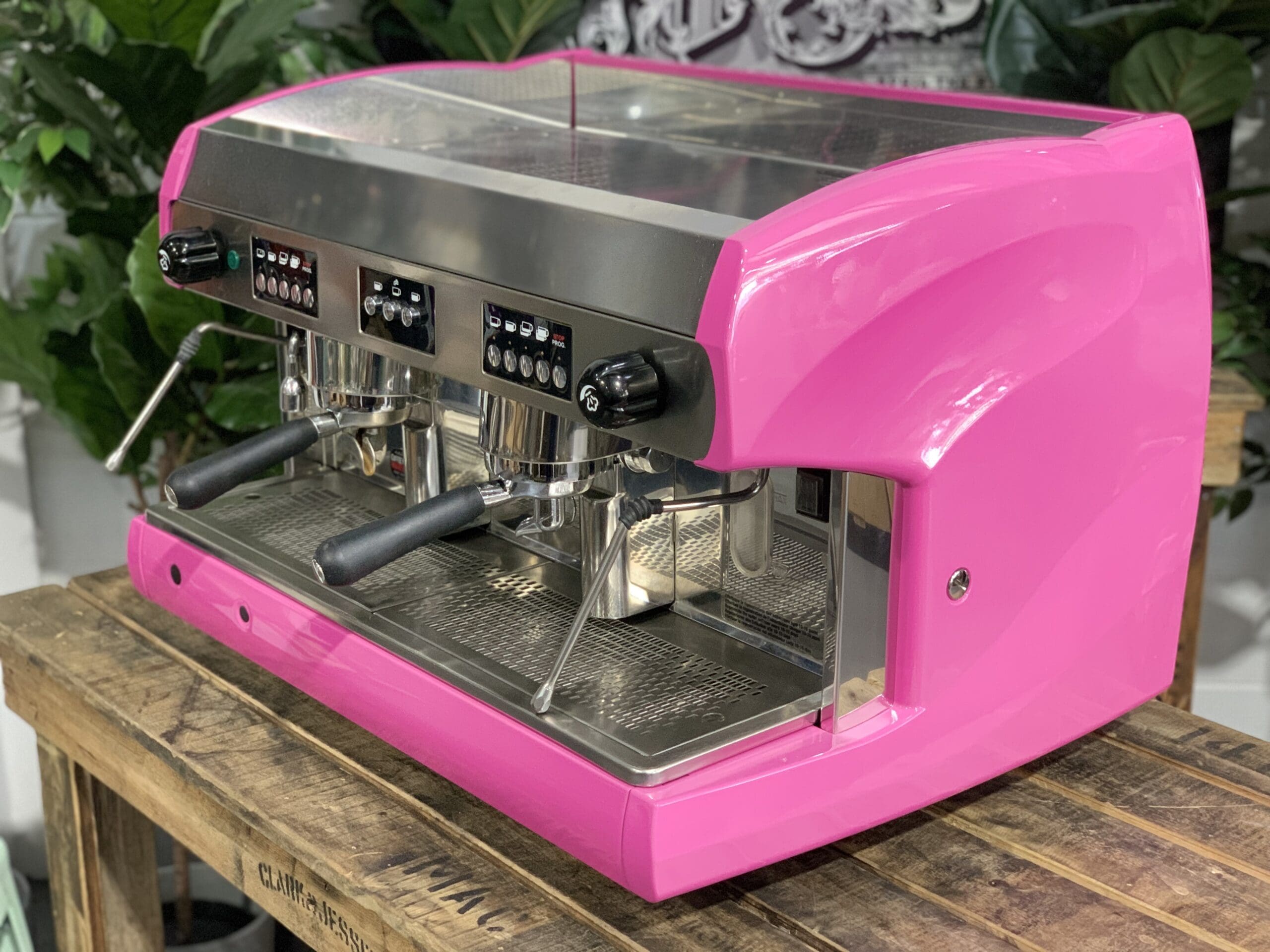 Wega Polaris 2 Group Low Cup Hot Pink