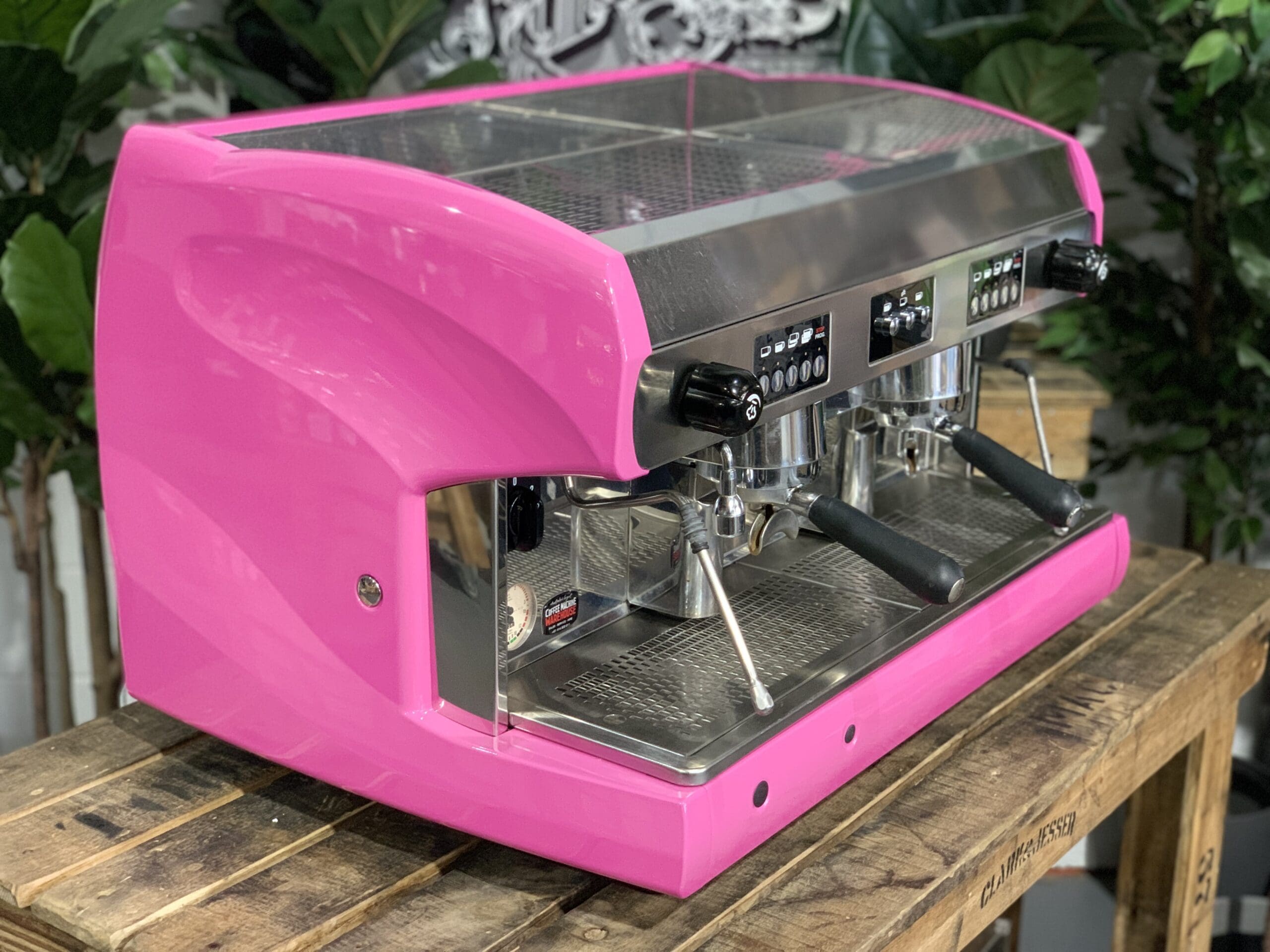 Wega Polaris 2 Group Low Cup Hot Pink