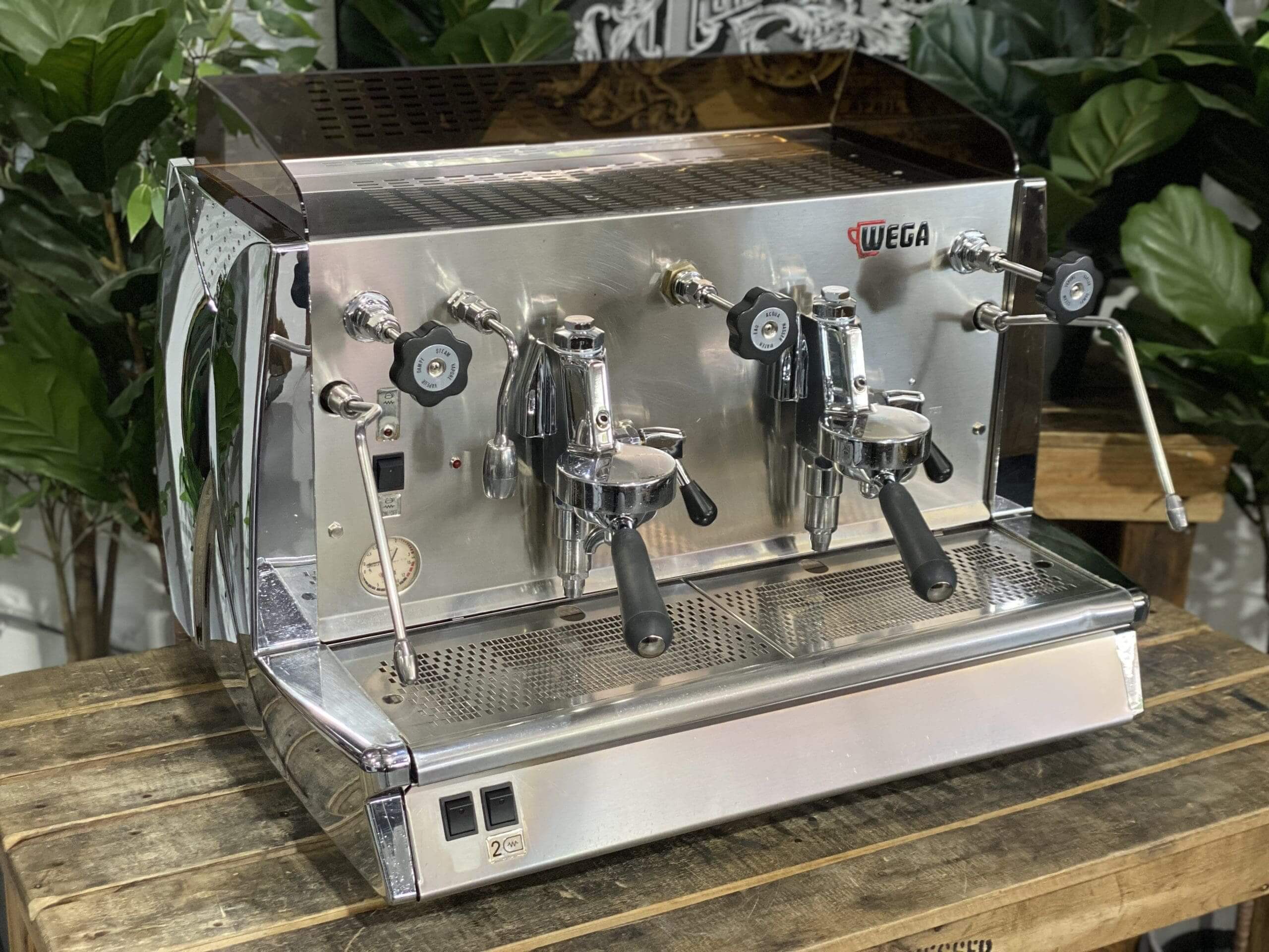 Wega Vela Vintage 2 Group Chrome