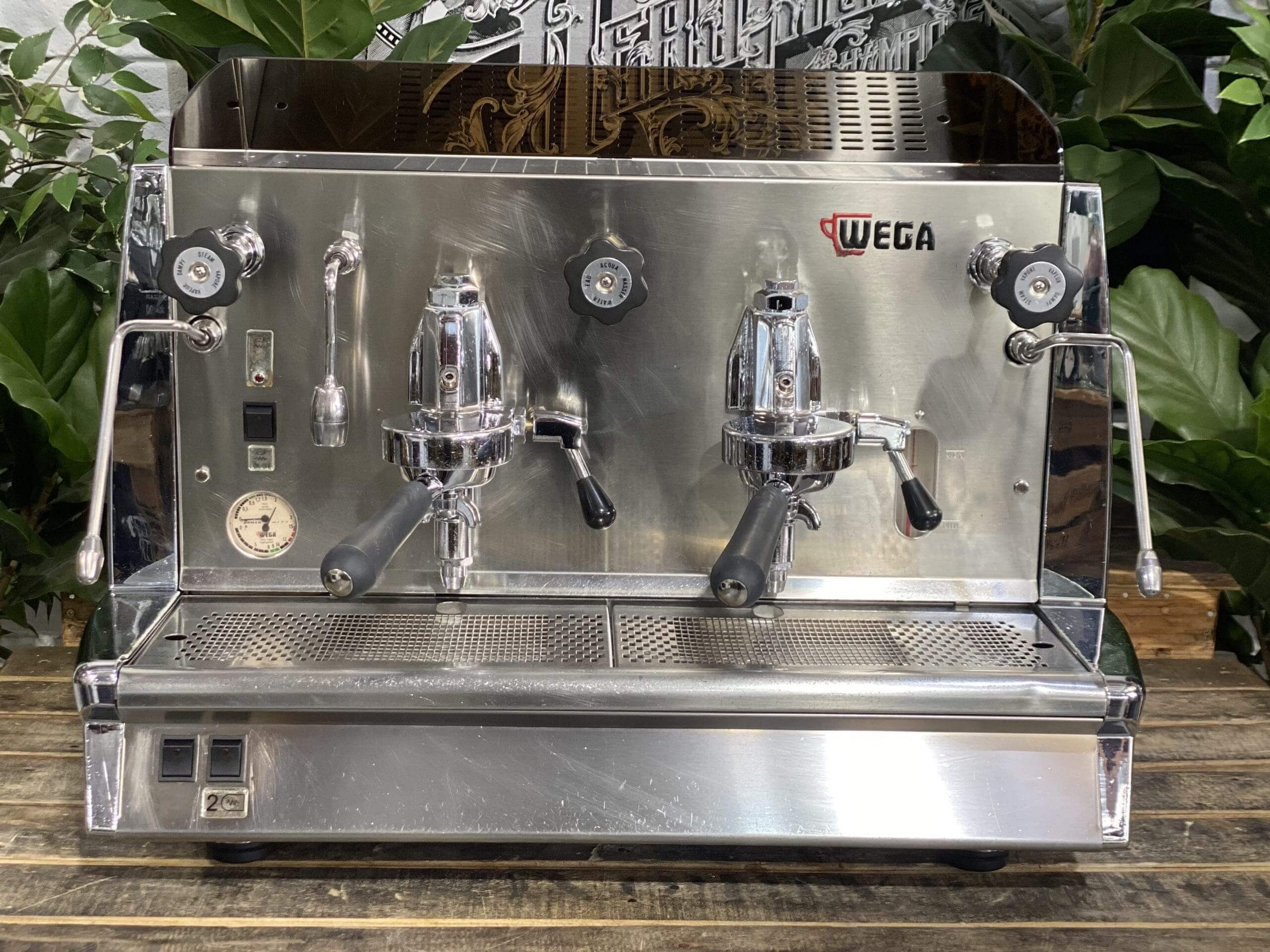Wega Vela Vintage 2 Group Chrome