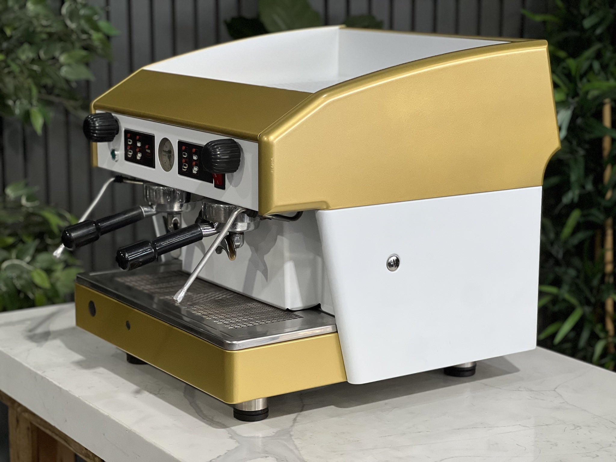 Wega Atlas Compact 2 Group White & Gold