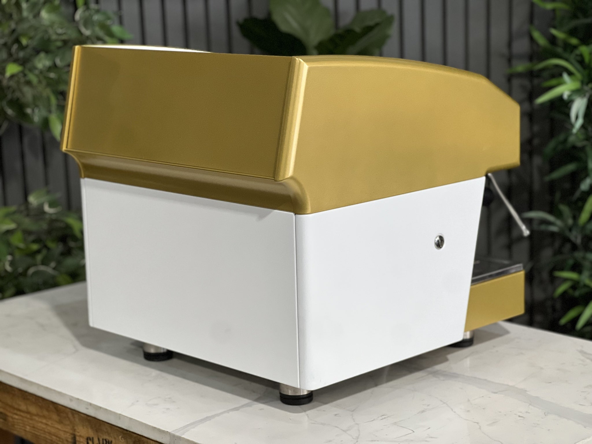 Wega Atlas Compact 2 Group White & Gold