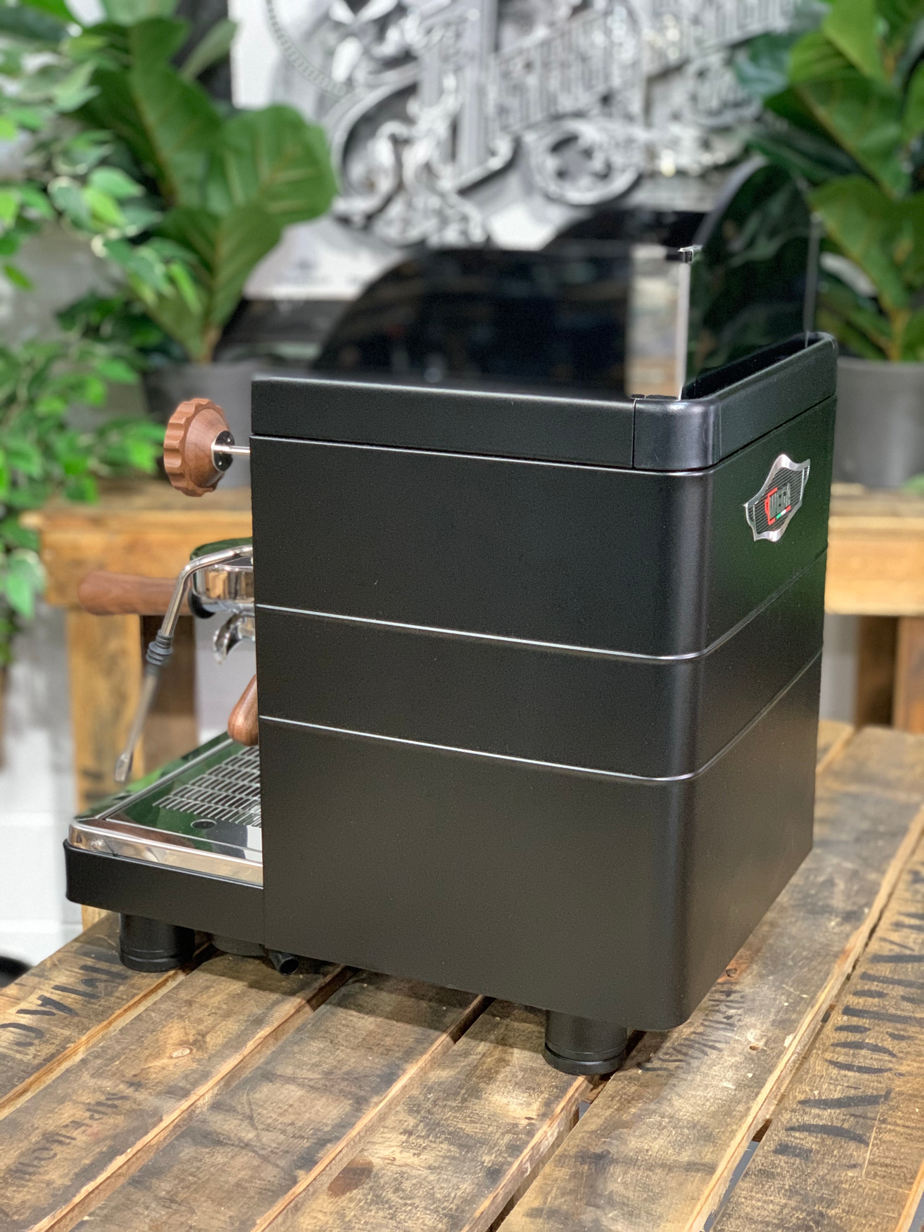 Wega Mininova Classic 1 Group Black & Wooden Accents - Used