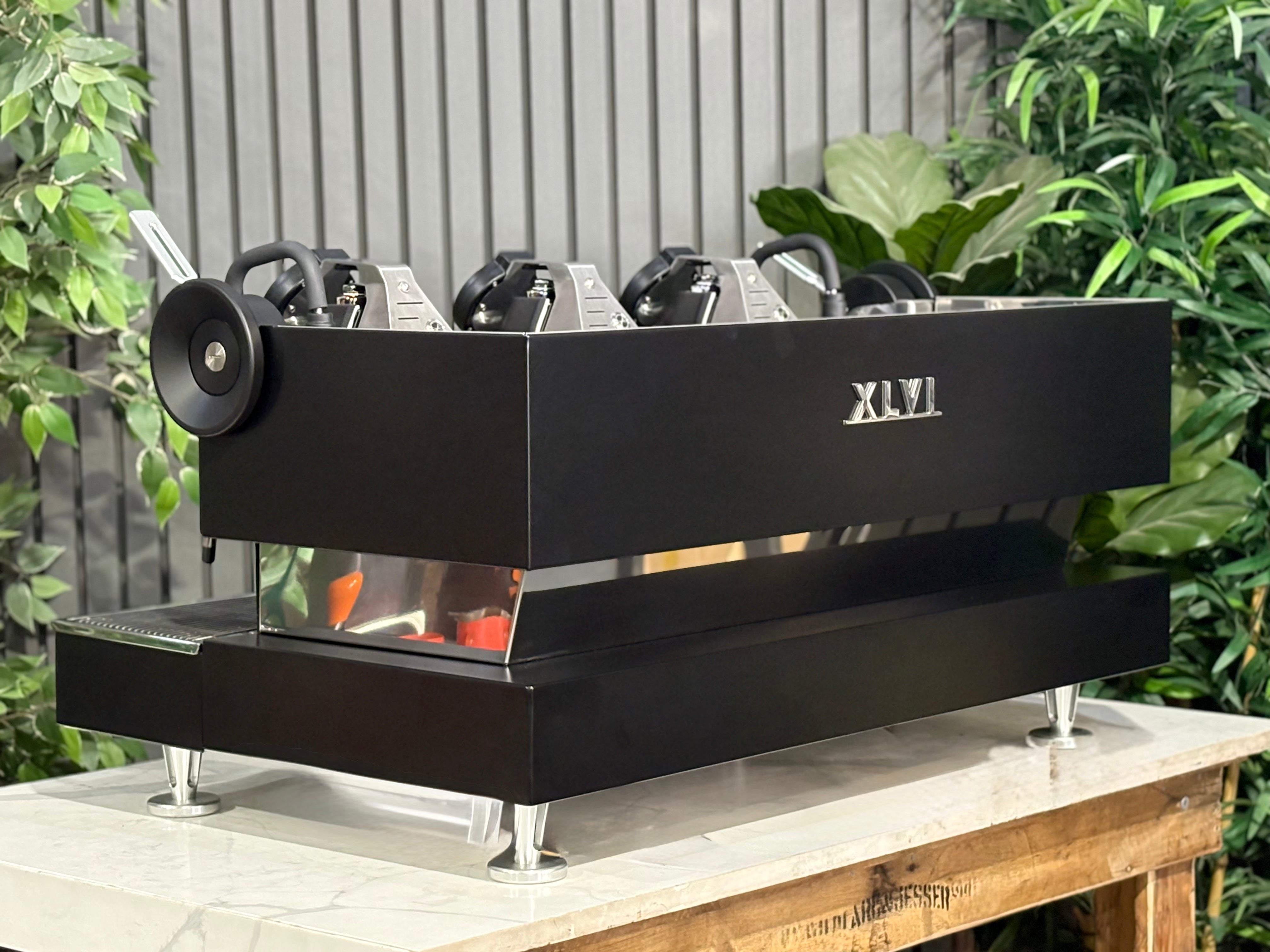 XLVI Steamhammer X 3 Group Black New