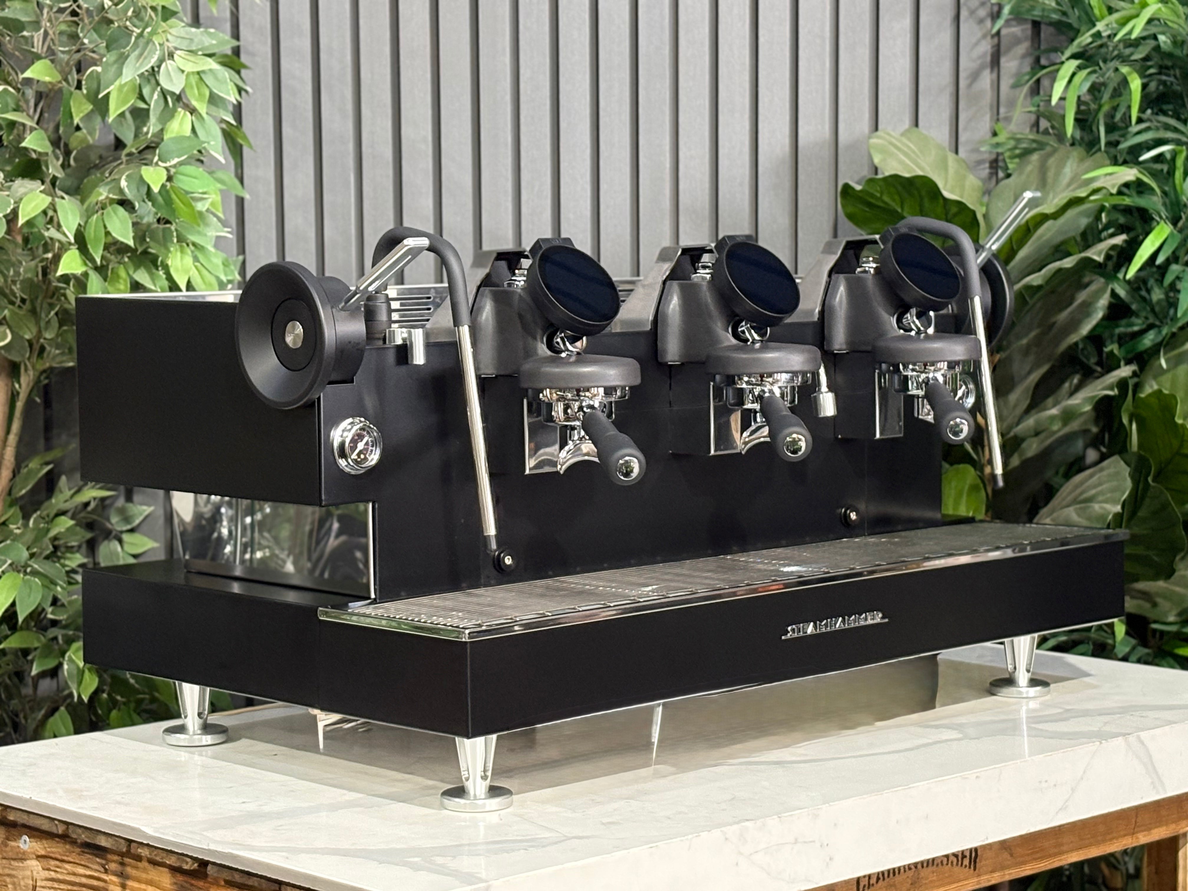 XLVI Steamhammer X 3 Group Black New