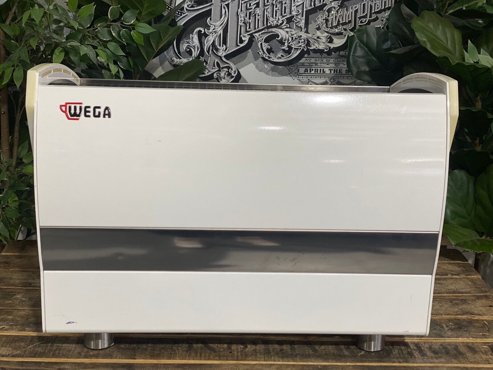 Wega Polaris Tron 2 Group White