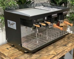 https://coffeemachinewarehouse.com.au/wp-content/uploads/2021/09/Elektra-KUP-2-Group-NEW-Espresso-Coffee-Machine-1858-Princes-Highway-Clayton-VIC-3168-IMG_0590-533x400-2-300x240.jpeg